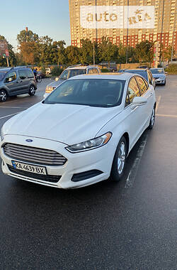 Ford Fusion SE 2014