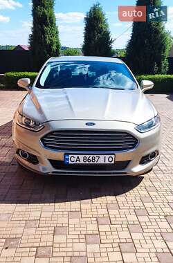 Ford Fusion 2.0 SE  2015