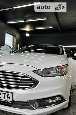 Ford Fusion se  2016