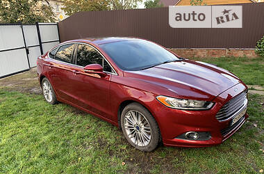 Ford Fusion AWD 2015