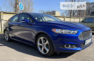 Ford Fusion  2012