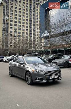 Ford Fusion  2012