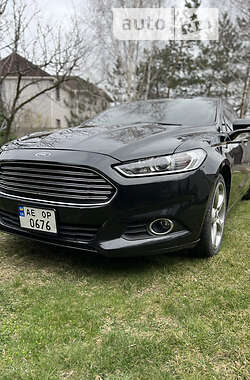 Ford Fusion  2013