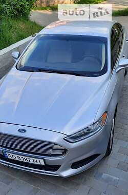 Ford Fusion  2015