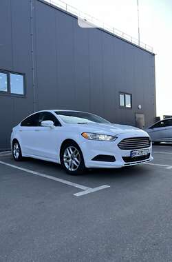 Ford Fusion  2014