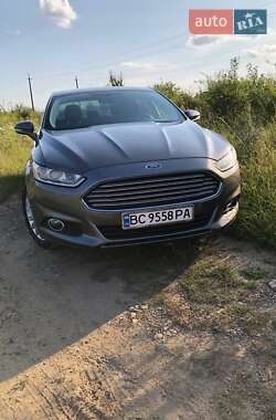 Ford Fusion  2013