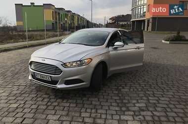 Ford Fusion  2013