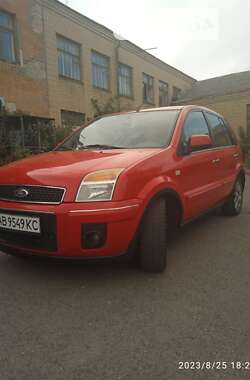 Ford Fusion  2010