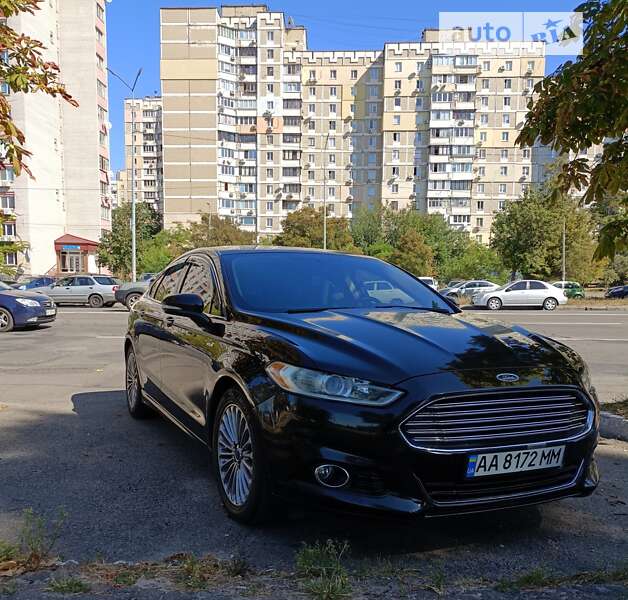 Седан Ford Fusion 2014 в Києві