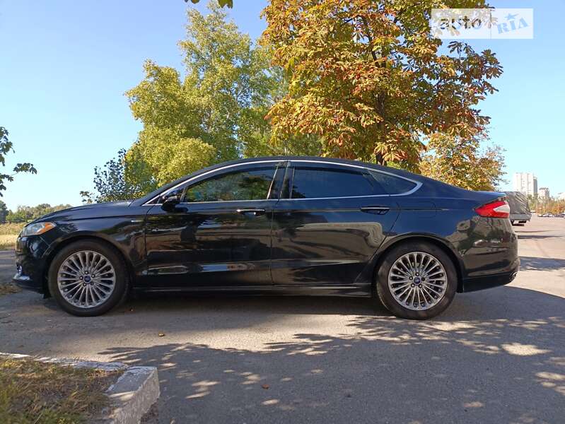 Седан Ford Fusion 2014 в Києві