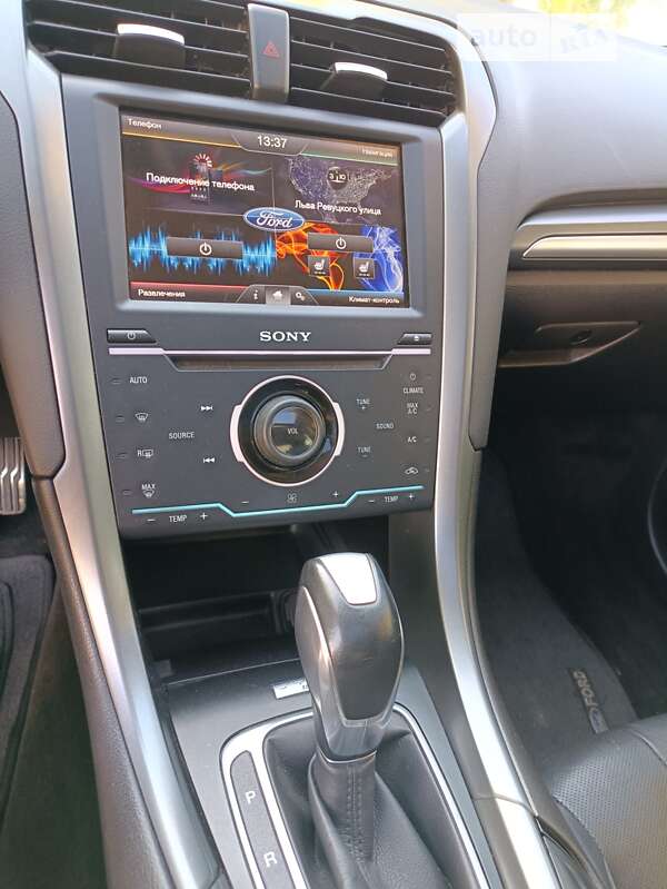 Седан Ford Fusion 2014 в Києві