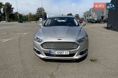 Ford Fusion  2015