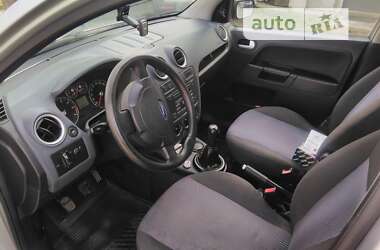 Ford Fusion  2006