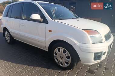 Ford Fusion  2011