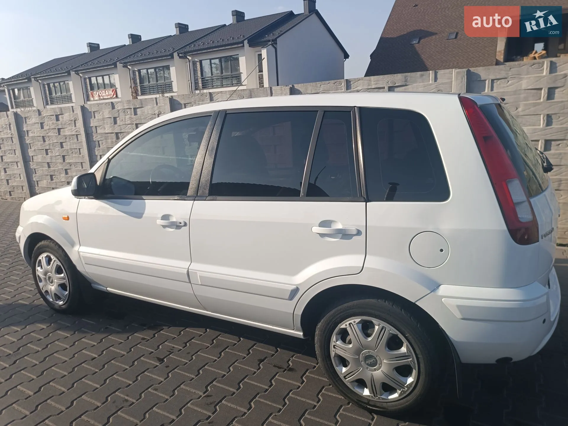 Ford Fusion 2011 VIN WF0UXXGAJUBS33392 фото оголошення 7 з 10