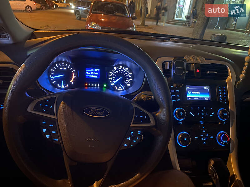 Седан Ford Fusion 2015 в Кривому Розі фото 4 Седан Ford Fusion 2015 в Кривому Розі