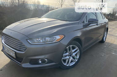 Ford Fusion  2013