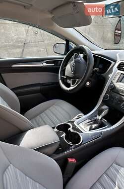 Ford Fusion  2015