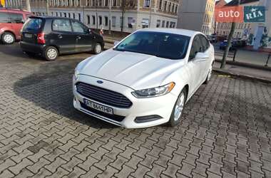 Ford Fusion  2012