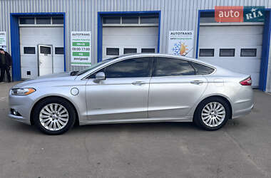 Ford Fusion  2013