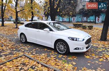 Ford Fusion  2015