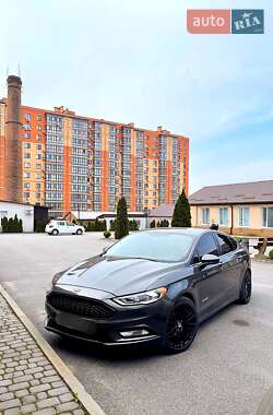 Ford Fusion 2016