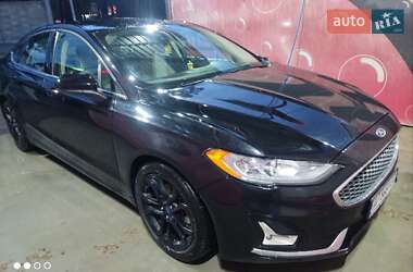 Ford Fusion  2020