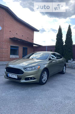 Ford Fusion  2012