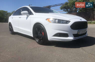 Ford Fusion  2015