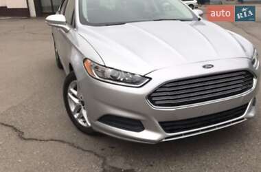 Ford Fusion  2016