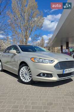 Ford Fusion  2014