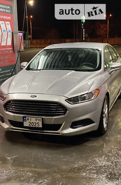 Ford Fusion 2015