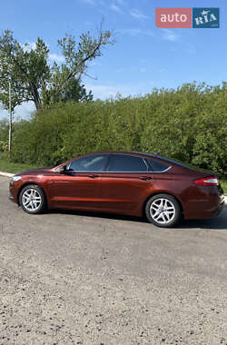 Ford Fusion  2016