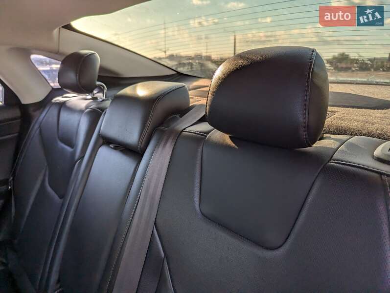 Седан Ford Fusion 2014 в Харькове