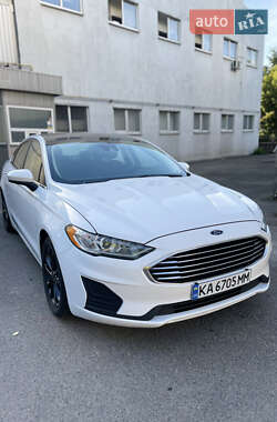 Ford Fusion 2019