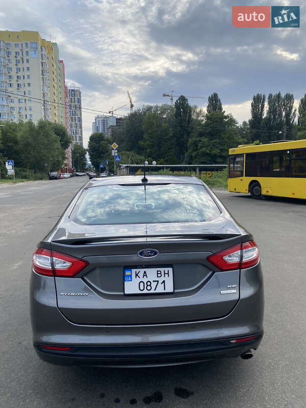 Седан Ford Fusion 2014 в Киеве