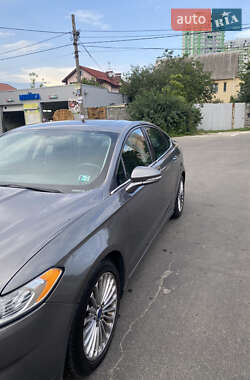 Ford Fusion  2014