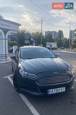 Ford Fusion  2015