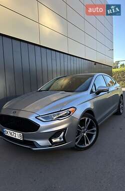 Ford Fusion  2019