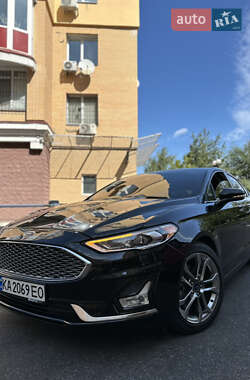 Ford Fusion  2020
