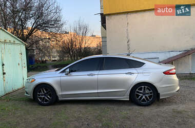 Ford Fusion  2015