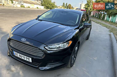 Ford Fusion  2013