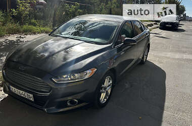Ford Fusion  2015