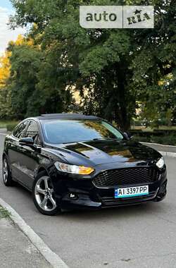 Ford Fusion  2012
