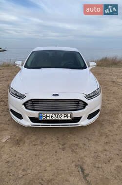 Ford Fusion  2013