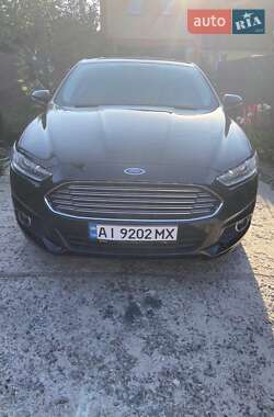 Ford Fusion  2015