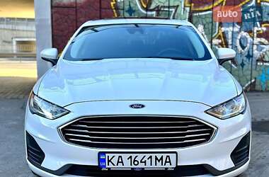 Ford Fusion  2020