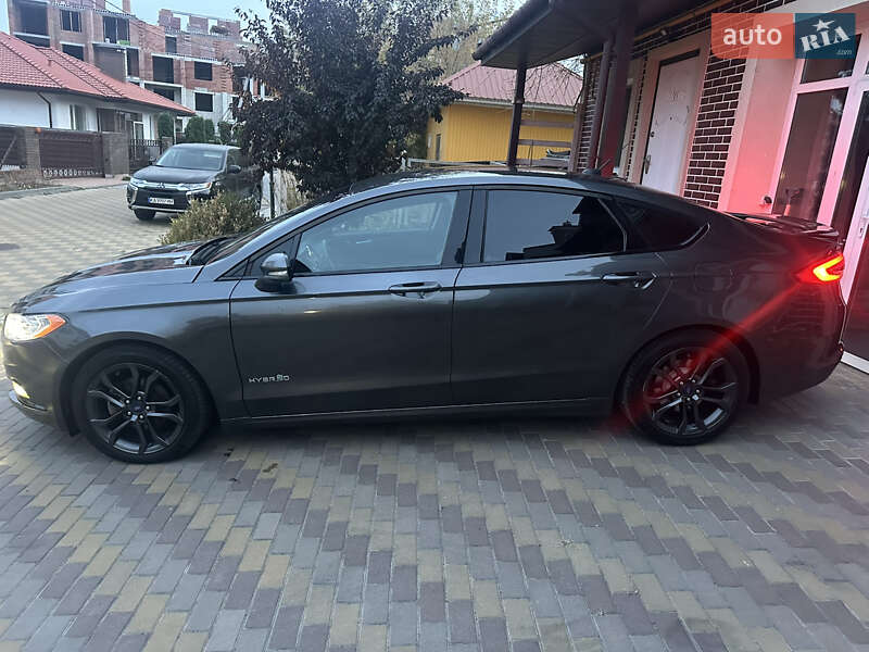 Седан Ford Fusion 2018 в Киеве