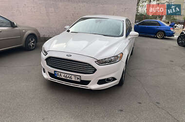 Ford Fusion  2015