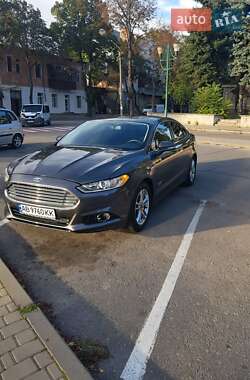 Ford Fusion 2015